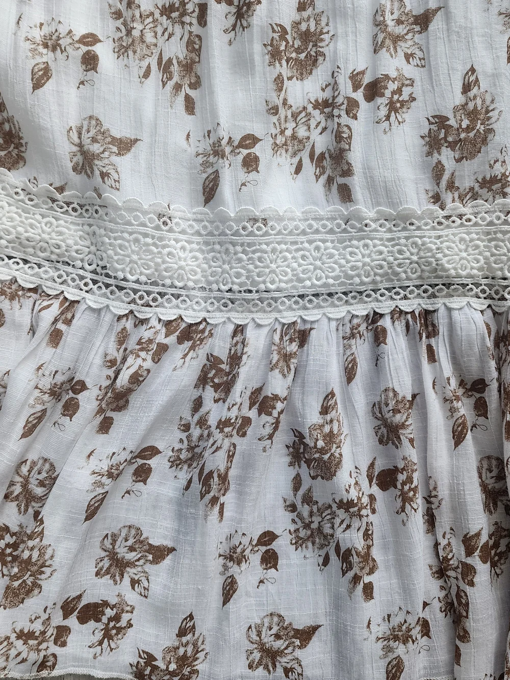 Boho Floral Lace Trim Midi Skirt | Size Medium - Picture 5 of 6